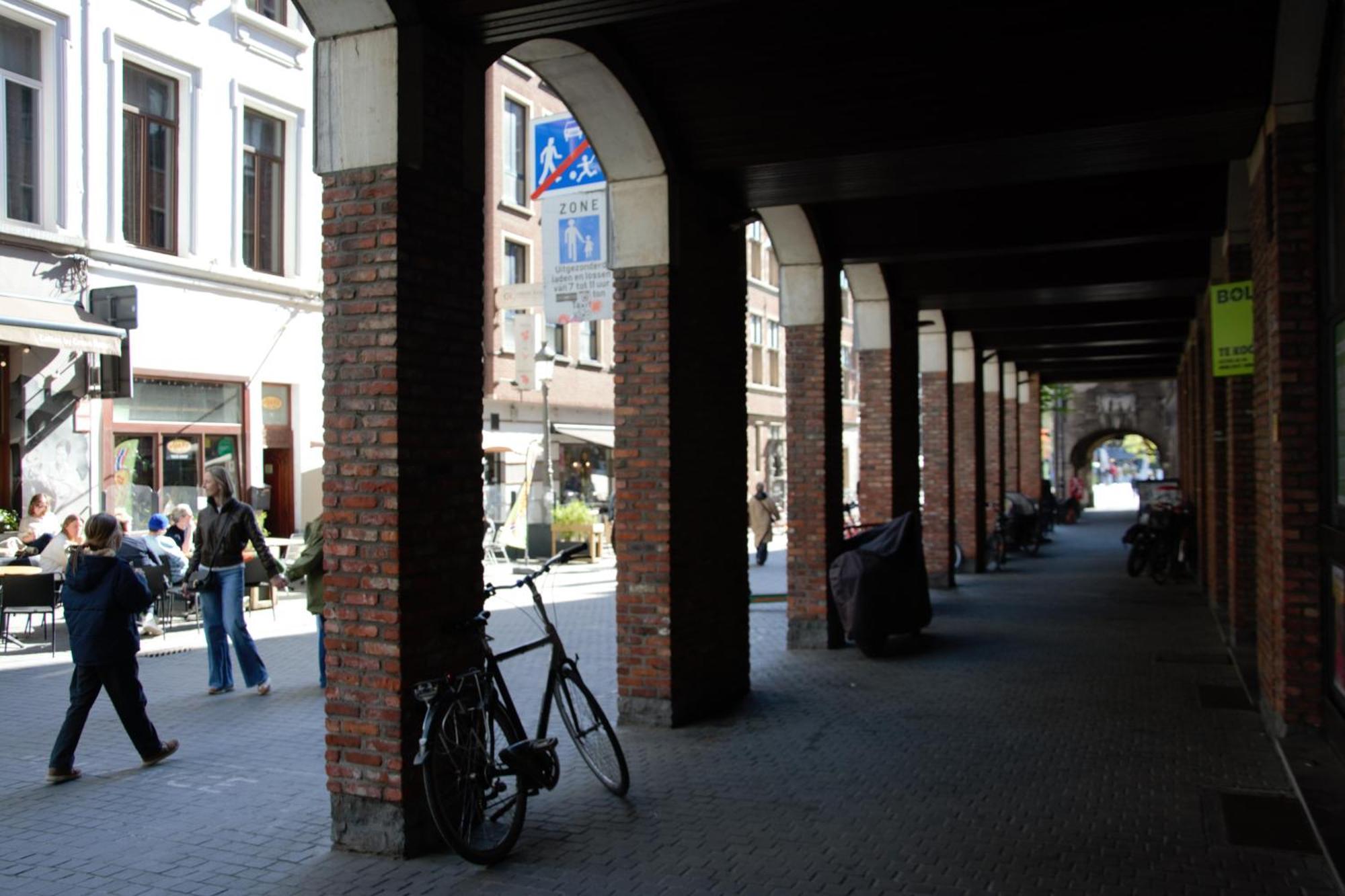 Historical Center Antwerp, On Foot Antwerp
